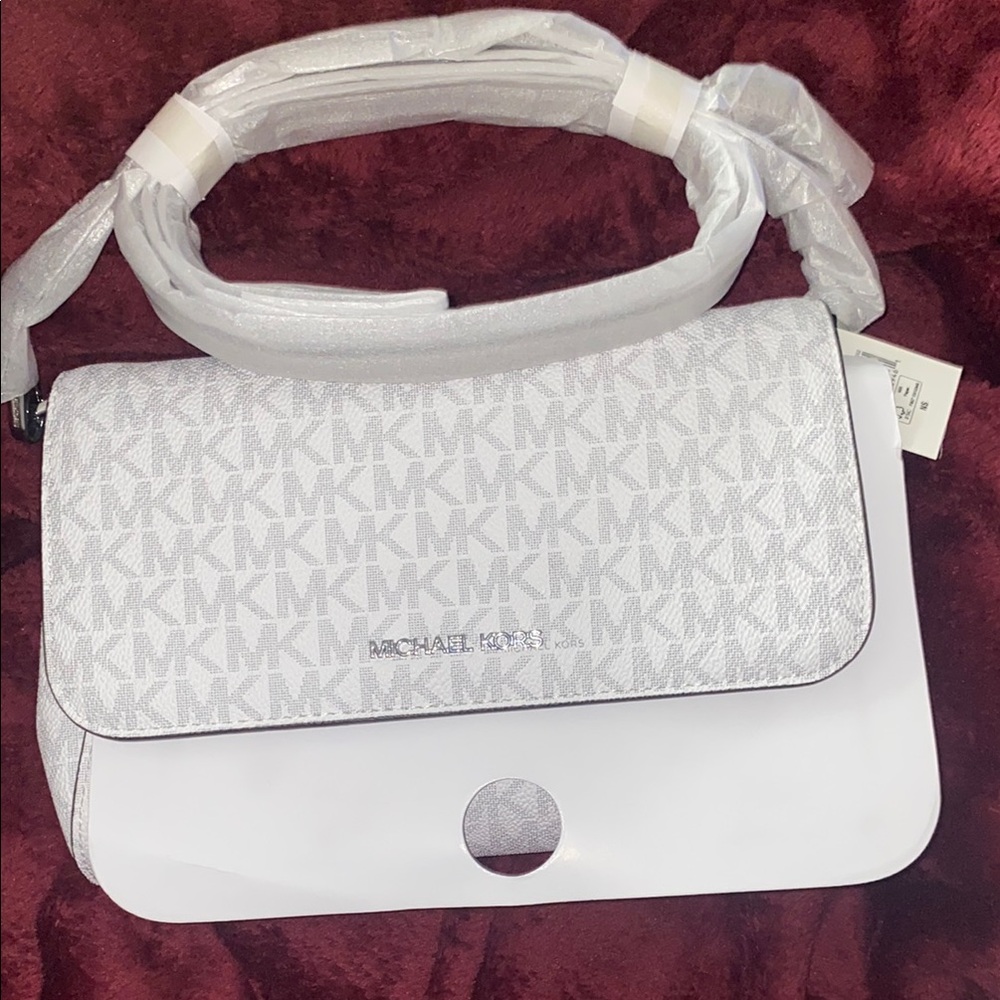 Michael Kors White Shoulder Bag
